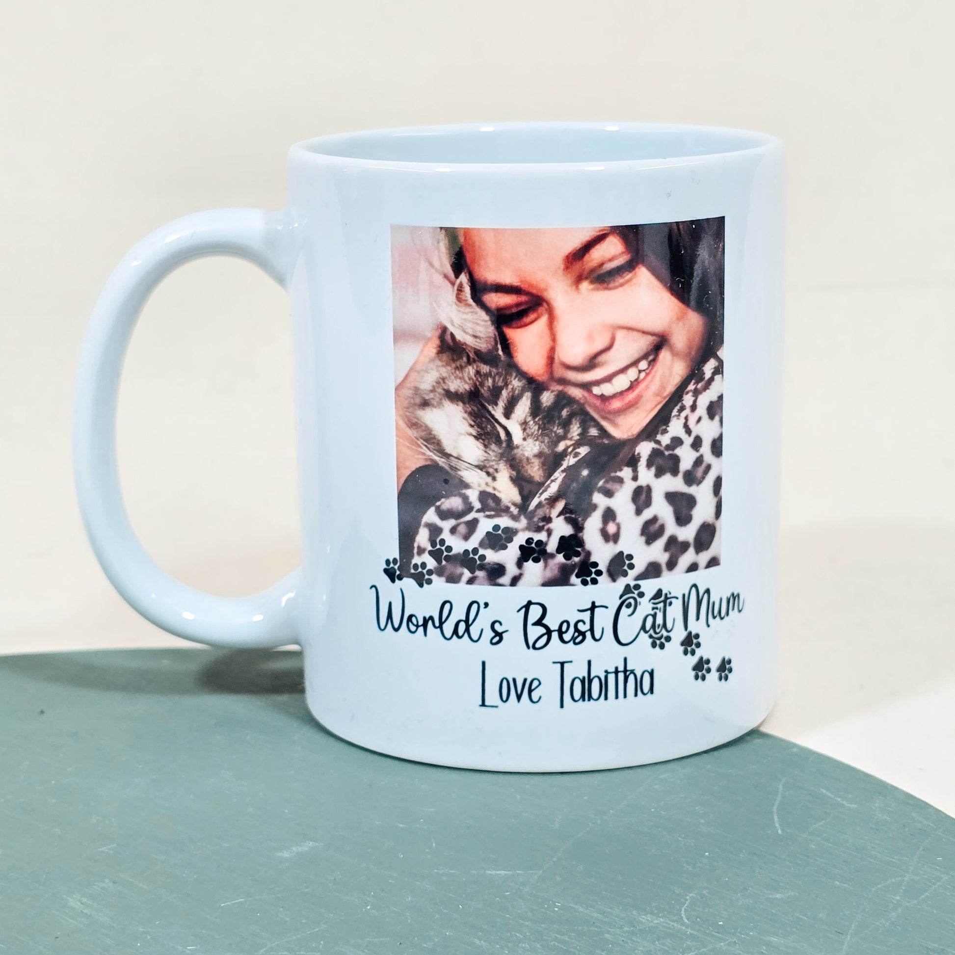 Personalised "World's Best Cat Mum" mug with photo and name







